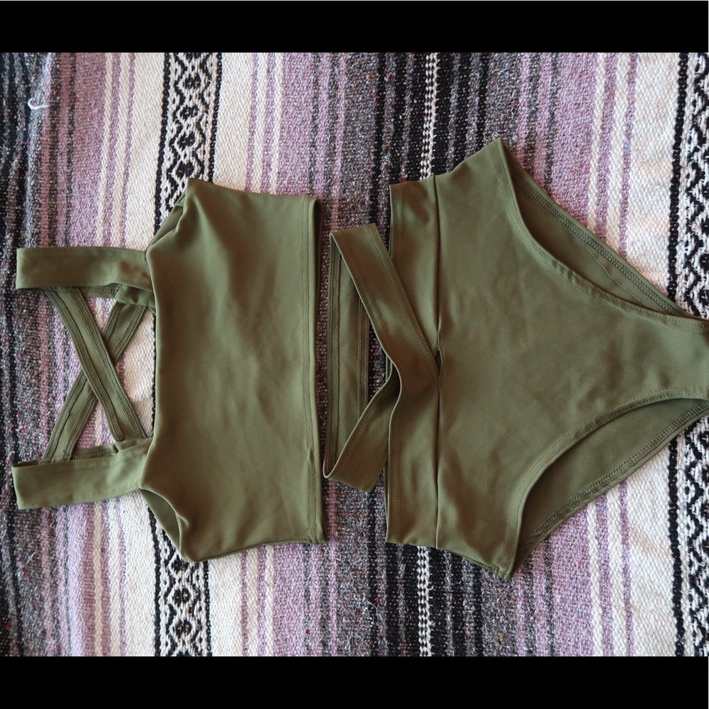 CUPSHE bikini